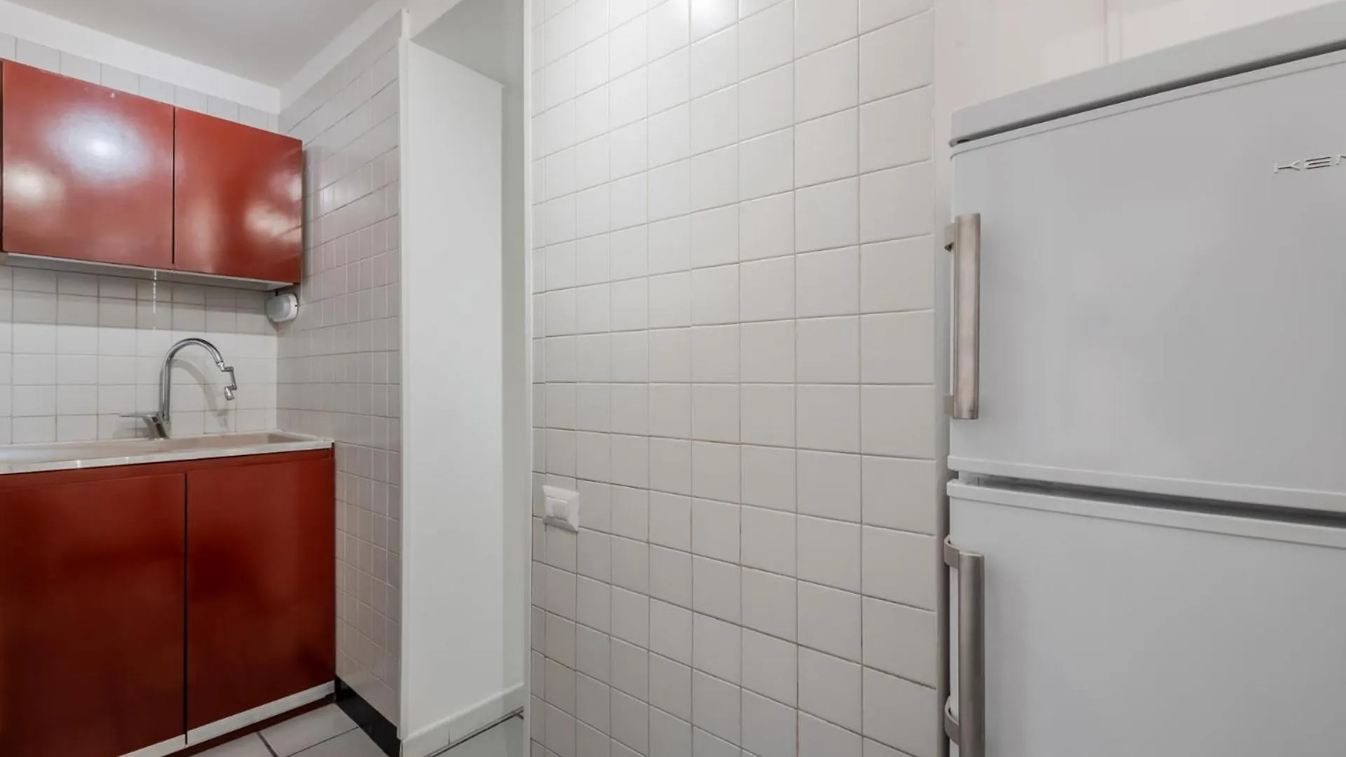 Vibrant Trastevere 2 Bedrooms On Via Del Moro Rome Italy