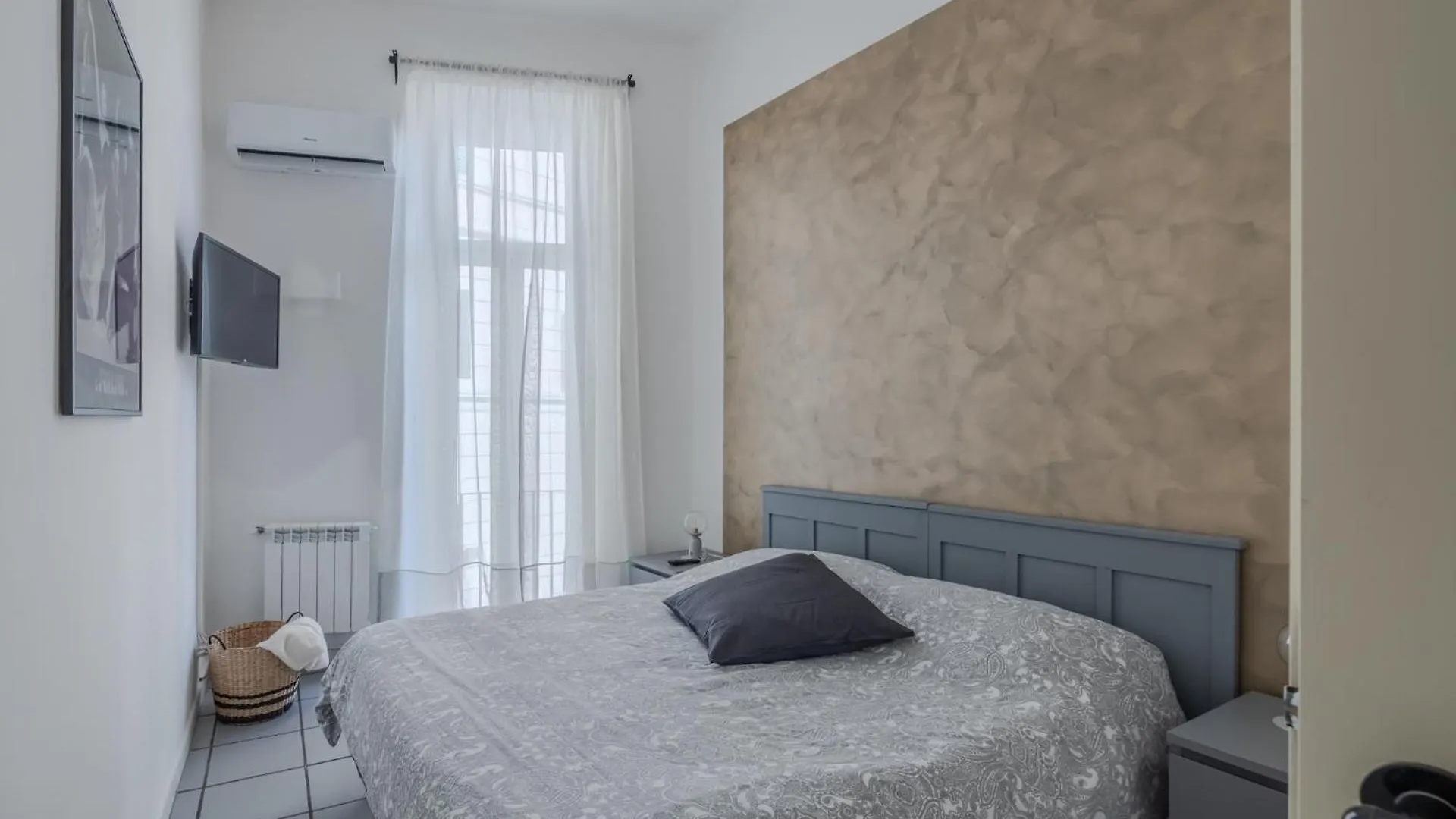 Vibrant Trastevere 2 Bedrooms On Via Del Moro Roma Daire